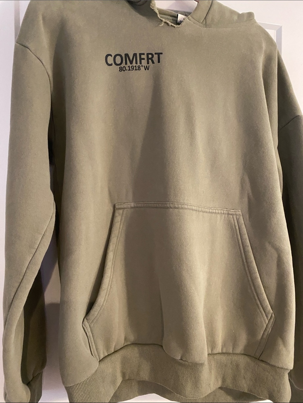 Flawed 🛑Comfort Olive Green Crewneck Sweatshirt